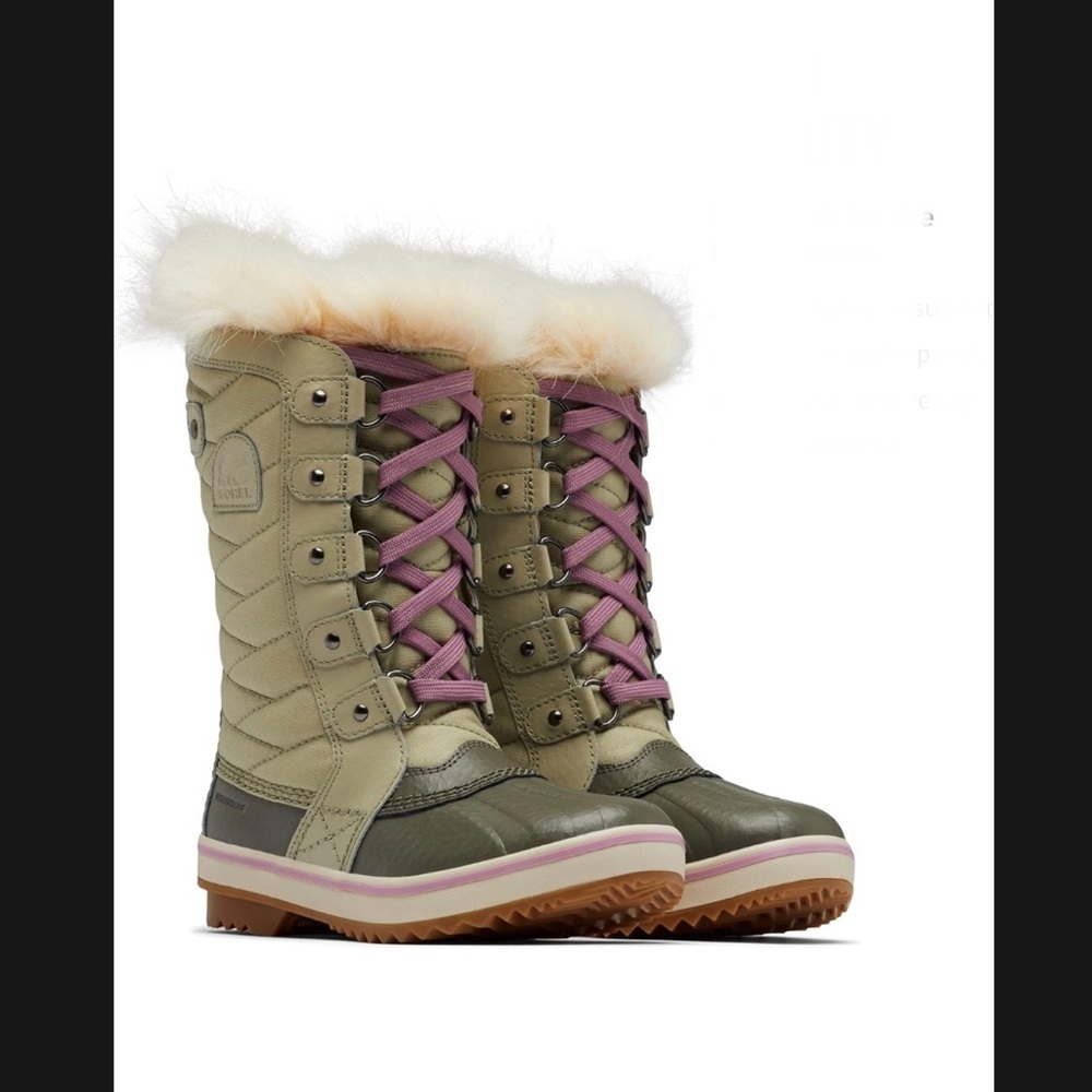 NWT Sorel Women’s Tofino waterproof boots